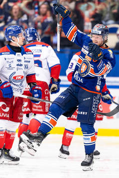 Växjös Joachim Blichfeld jublar