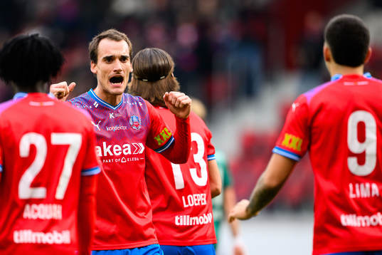 Helsingborgs Adam Hellborg jublar