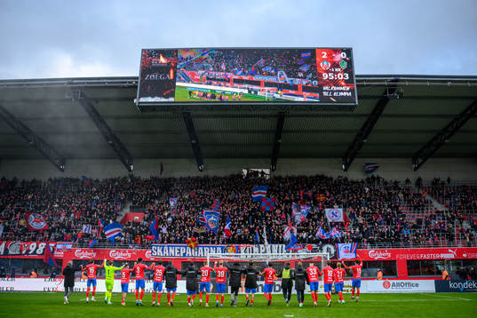 Helsingborgs spelare jublar