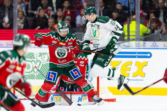 Frölundas Nicklas Lasu och Färjestads Victor Ejdsell