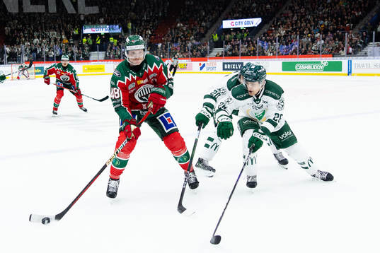 Frölundas Carl Klingberg och Färjestads Joel Nyström