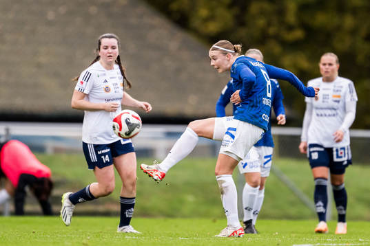 Sundsvalls Hannah Tillett och Trelleborgs Matilda Andersson
