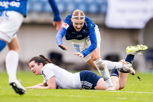 Sundsvalls Hannah Tillett och Trelleborgs Matilda Andersson