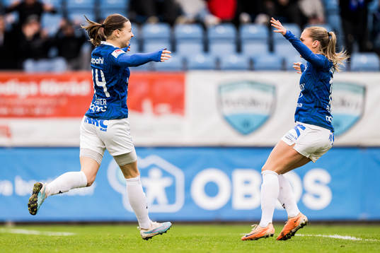 Trelleborgs Alice Egnér och Hanna Persson jublar