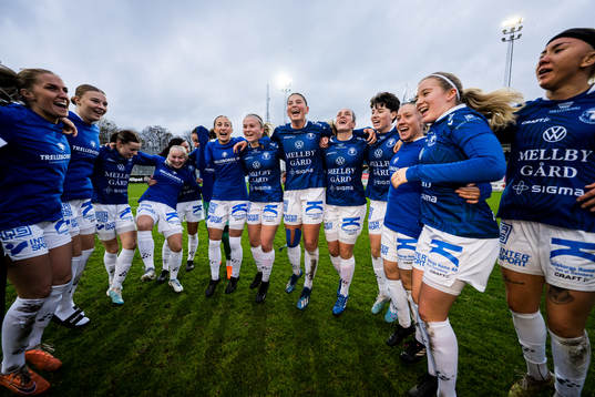 Trelleborgs spelare jublar
