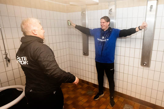 Trelleborgs assisterande tränare Hans Malmgren och
