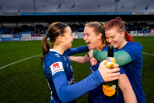 Trelleborgs Alice Egnér, Jennifer Wandt och målvakt Emma