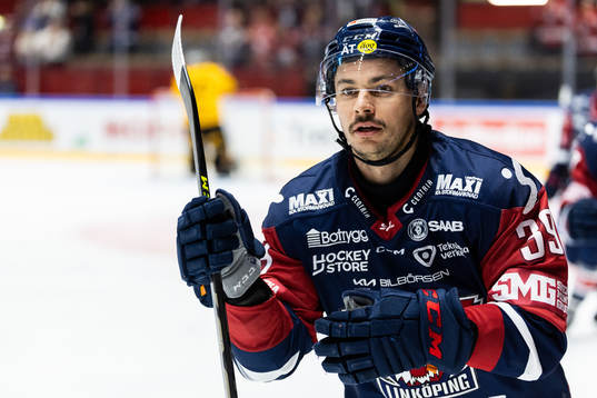 Linköpings Ty Rattie jublar
