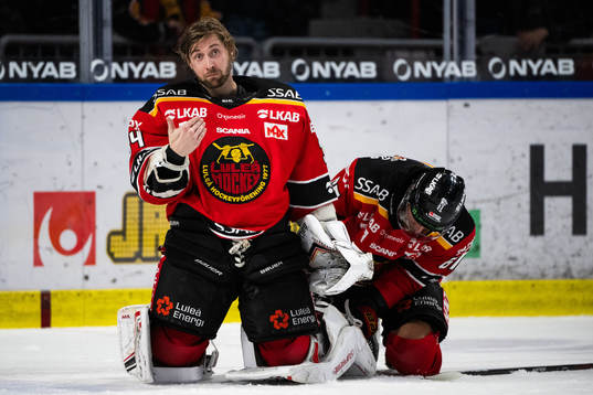 Luleås målvakt Joel Lassinantti har problem med