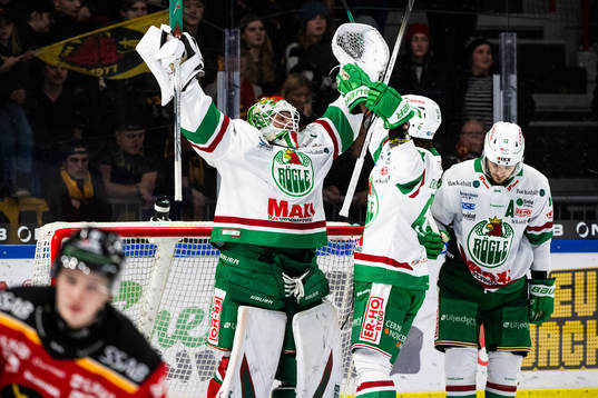 Rögles målvakt Petr Kvaca och Lukas Ekeståhl-Jonsson