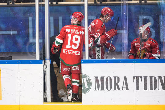 Mora IKs Petter Vesterheim, Gustav Willman-Borvik och Chad