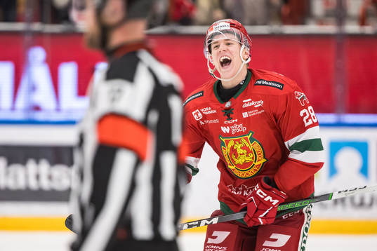 Mora IKs Michael Brandsegg-Nygård jublar