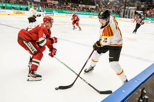 Moras Måns Carlsson och Brynäs Miks Indrasis