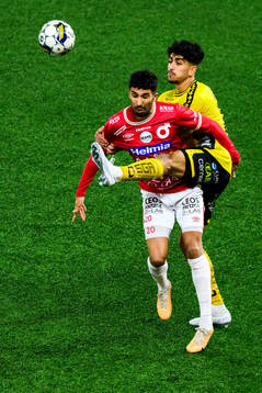 Degerfors Elyas Bouzaiene och Elfsborgs Ahmed Qasem