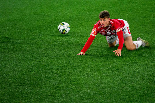 Degerfors Gustav Lindgren reagerar