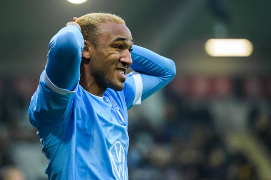 Malmö FFs Derek Cornelius deppar