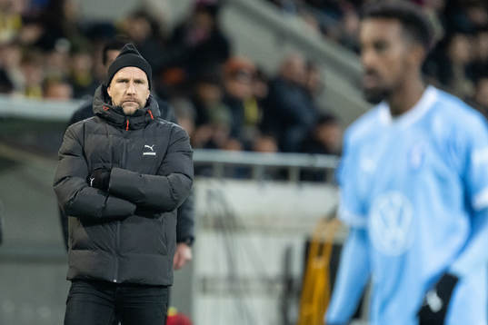 Malmö FFs tränare Henrik Rydström deppar