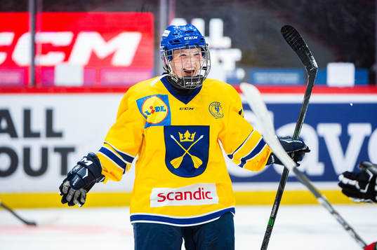 Dalarnas Filippa Englöf jublar