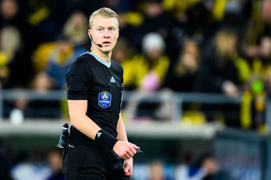 Domare Adam Ladebäck