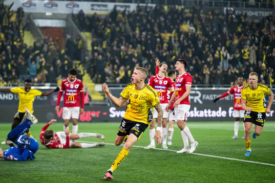 Elfsborgs Sebastian Holmen jublar