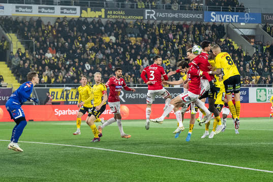 Elfsborgs Sebastian Holmen gör 1-1