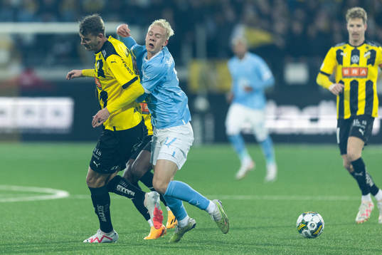 Häckens Johan Hammar och Malmö FFs Otto Rosengren