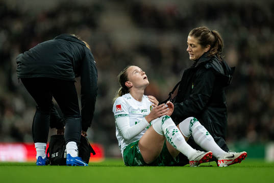 Hammarbys Matilda Vinberg har ont
