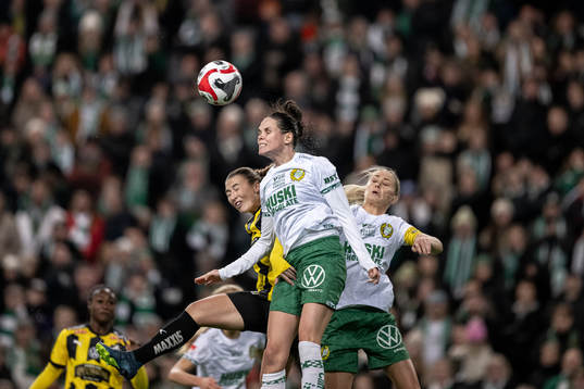 Häckens Alexandra Hellekant och Hammarbys Simone Boye