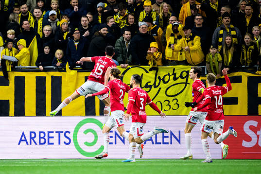 Degerfors Seid Korac jublar