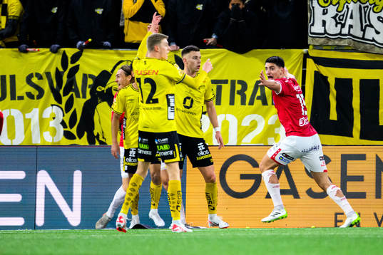 Degerfors Seid Korac jublar