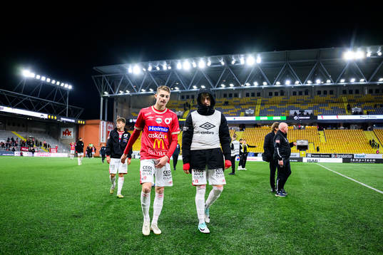 Degerfors Jamie Bichis och Alexander Heden Lindskog deppar