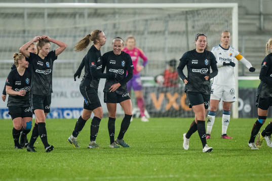 Växjö DFFs Larkin Russel jublar