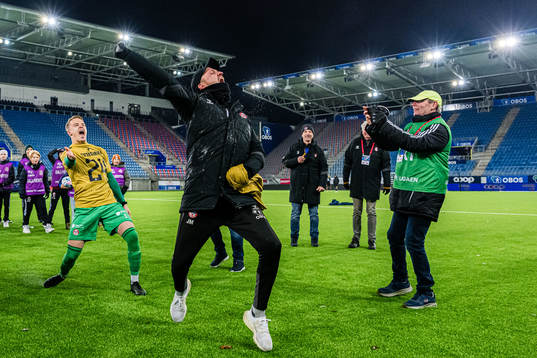 Johannes Moesgaard, head coach of KFUM, celebrates