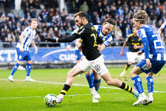AIKs Ioannis Pittas och IFK Göteborgs Gustav Svensson