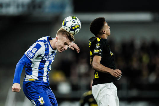 IFK Göteborgs Gustaf Norlin och AIKs Rui Modesto