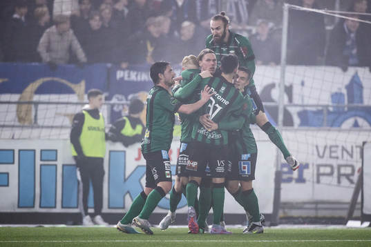 Varbergs Dion Krasniqi jublar