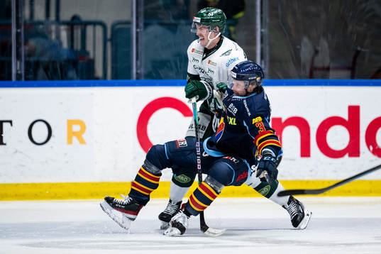 Tingsryds Trenton Bourque och Djurgårdens Alexander