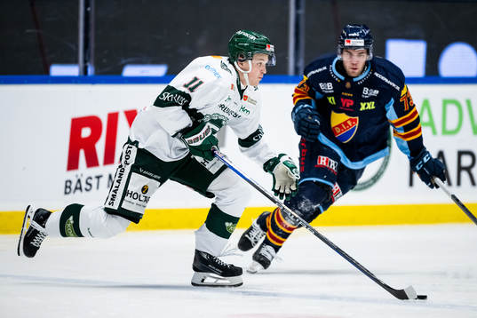 Tingsryds Lucas Lagerberg och Djurgårdens Anton Gradin