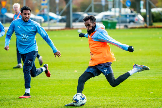 Taha Ali mot Sergio Pena