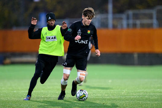 Chovanie Shakur Amatkarijo och Axel Henriksson