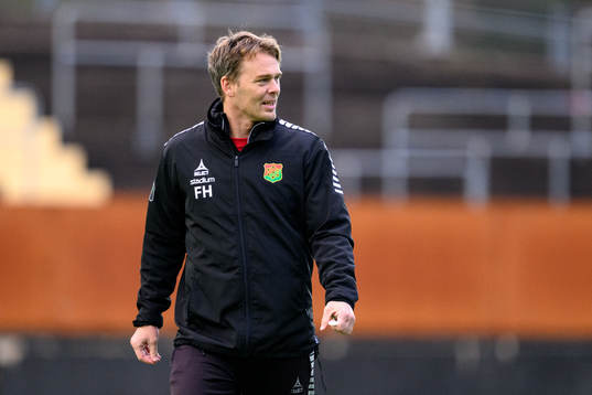 Tränare Fredrik Holmberg