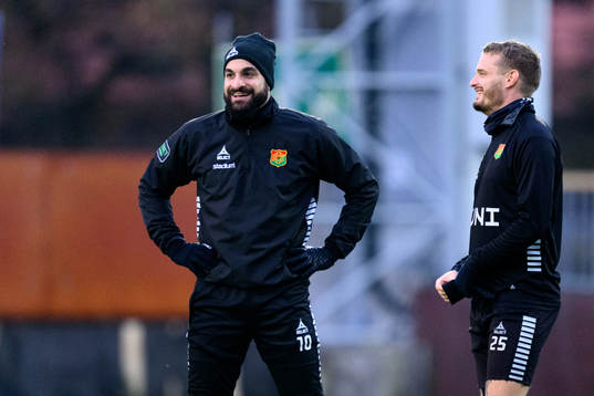 Mervan Celik och Jonas Lindberg