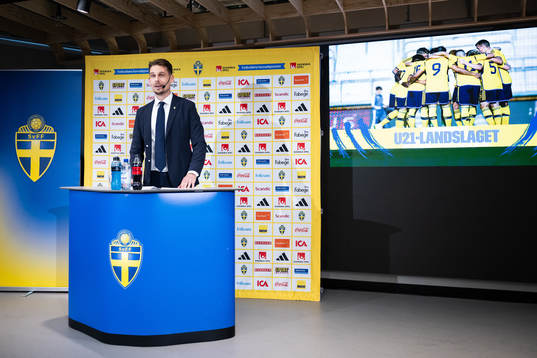 Daniel Bäckström, head coach of the Swedish under-21