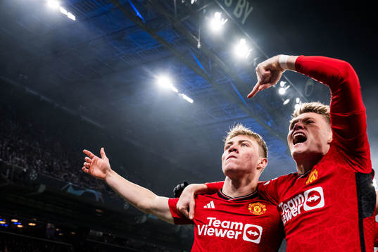 Rasmus Højlund and Scott McTominay of Manchester United