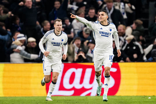 Mohamed Elyounoussi of FC Copenhagen celebrates