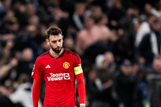 Bruno Fernandes of Manchester United looks dejected