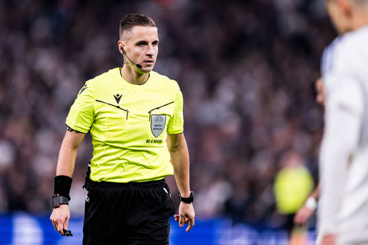 Referee Donatas Rumsas