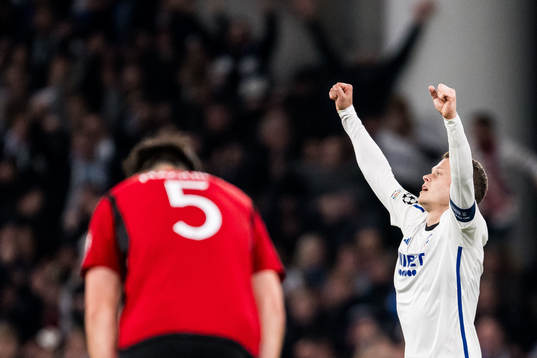 Viktor Claesson of FC Copenhagen celebrates