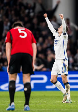 Viktor Claesson of FC Copenhagen celebrates