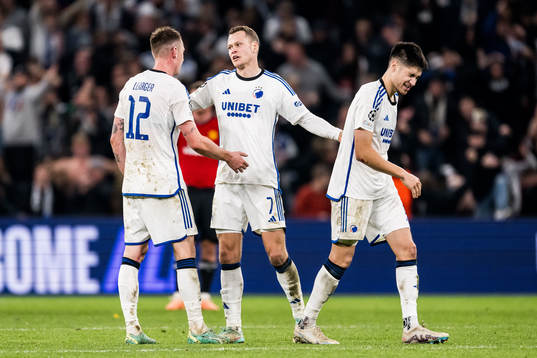 Lukas Lerager of FC Copenhagen Viktor Claesson of FC